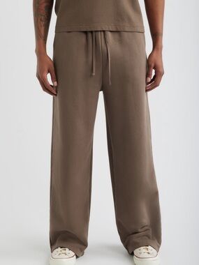 Elwood Core Straight Leg Sweatpants Mens Medium Distressed Brown NWT